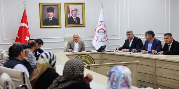 Vali Varol, iş arayan vatandaşları kabul etti